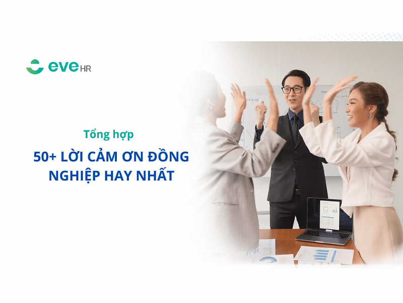 Một người đang gõ email cảm ơn sếp trên laptop, thể hiện sự chuyên nghiệp và chu đáo sau khi nhận quà